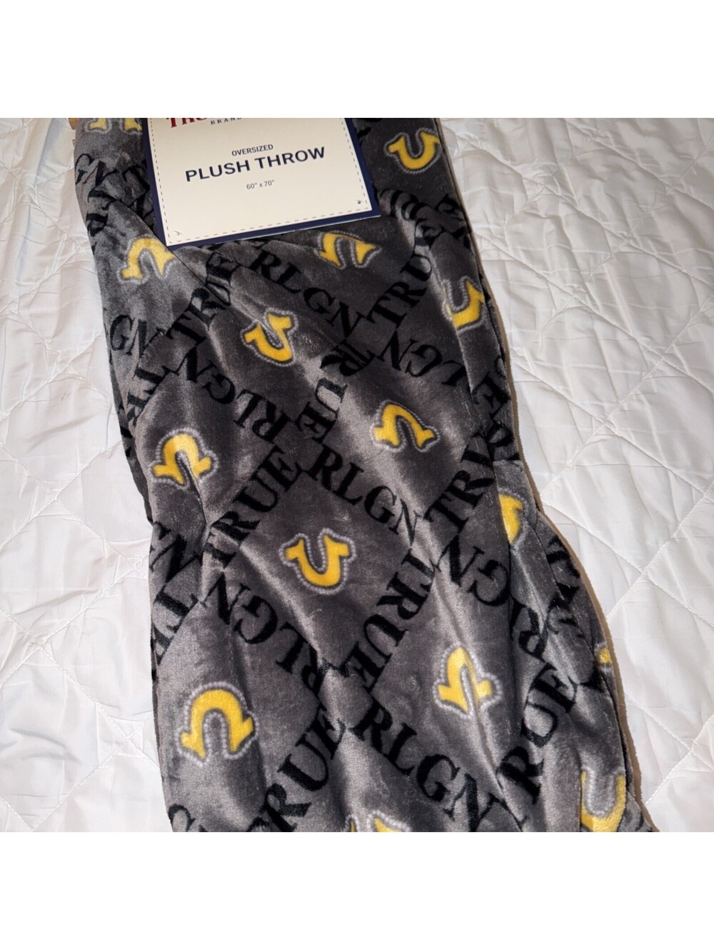 True Religion Oversized Plush Throw Blanket 60x70 in gray w/ yellow blk Graphics